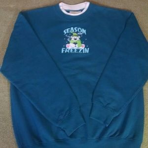 M&C  Graphic Winter Sweateshirt Size L